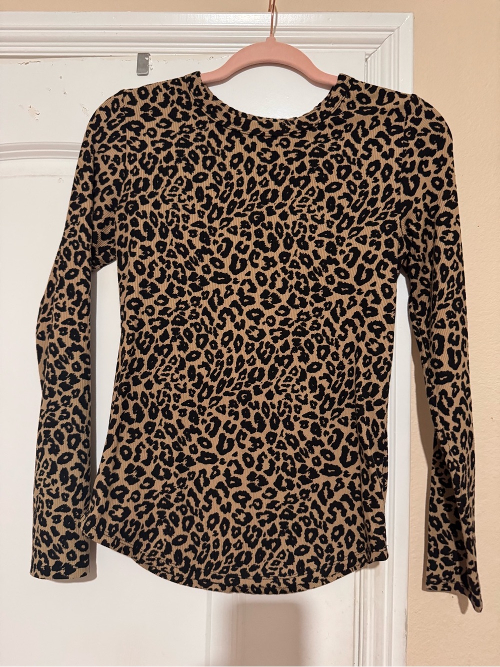 No Boundaries Leopard Print Long Sleeve Top - Beige/Black